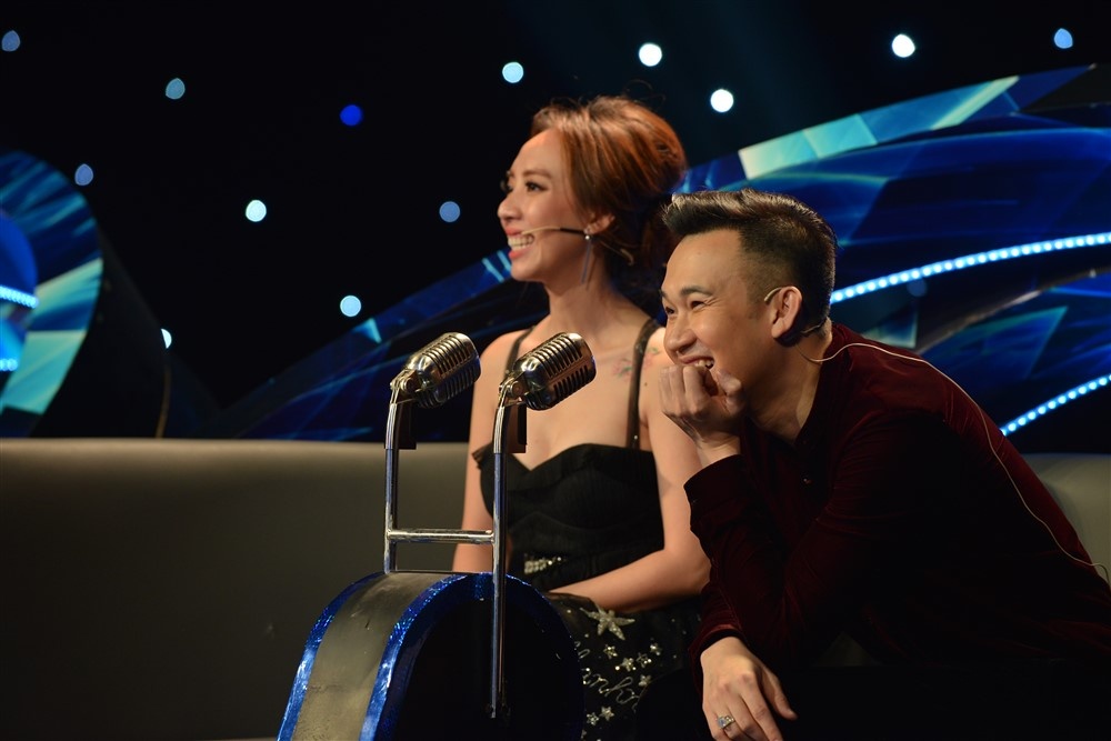 Duc Vinh - Quynh Anh hat lien khuc bolero Noi buon hoa phuong hinh anh