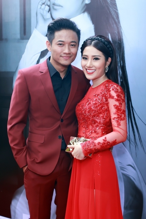 Tin Quý Bình cầu hôn Tố My ảnh 2 Tin Quy Binh cau hon To My anh 2