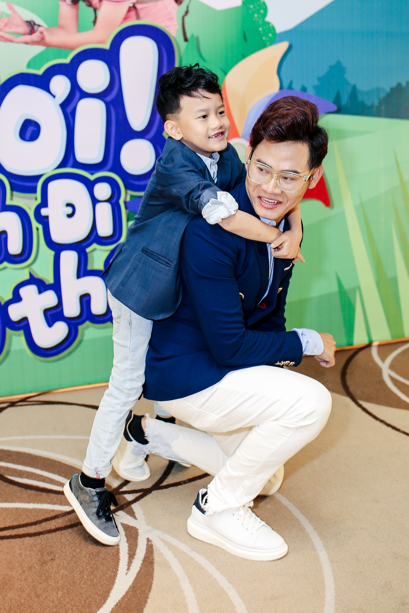 Bo oi minh di dau the mua 4 anh 5