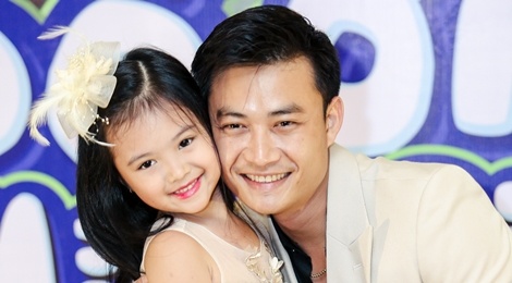 Ra mat 4 cap bo con cua 'Bo oi minh di dau the' mua 4 hinh anh