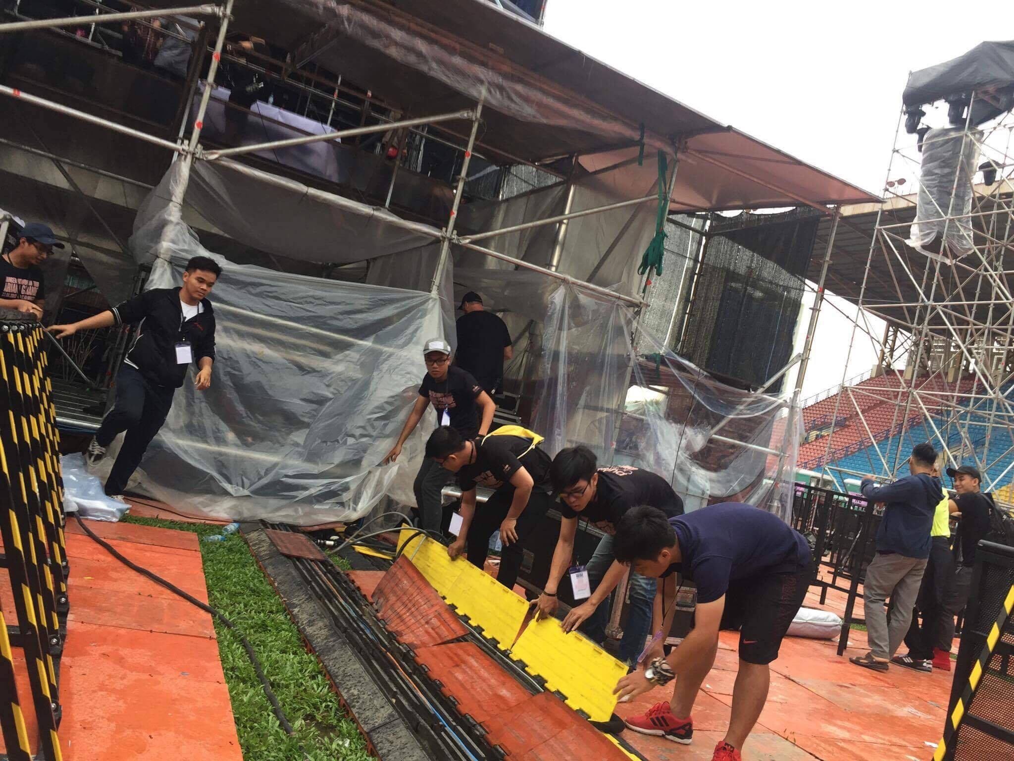 Ariana Grande bất ngờ hủy tour ở Việt Nam ảnh 2 Ariana Grande bat ngo huy tour o Viet Nam anh 2