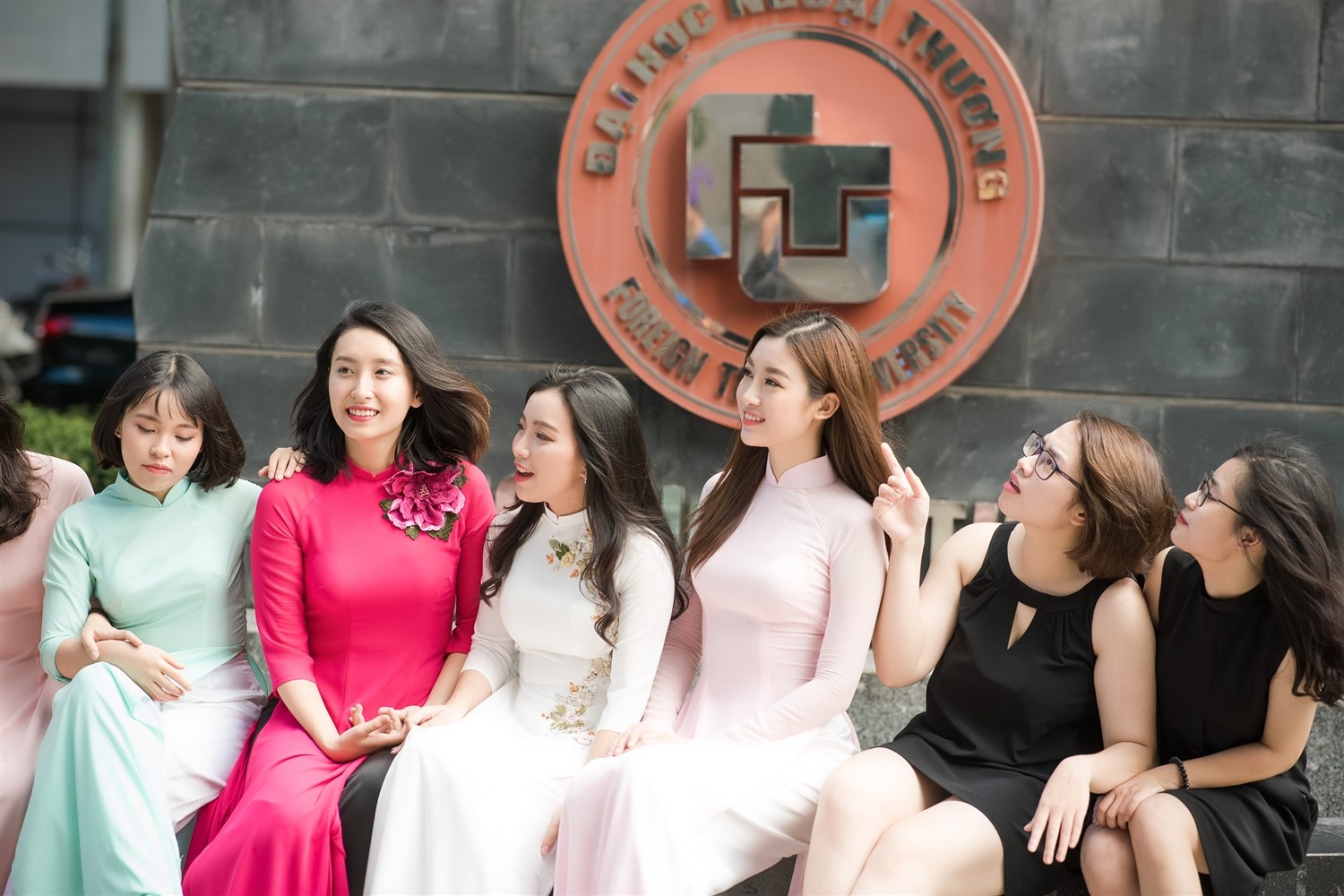 Hoa hau Do My Linh anh 8