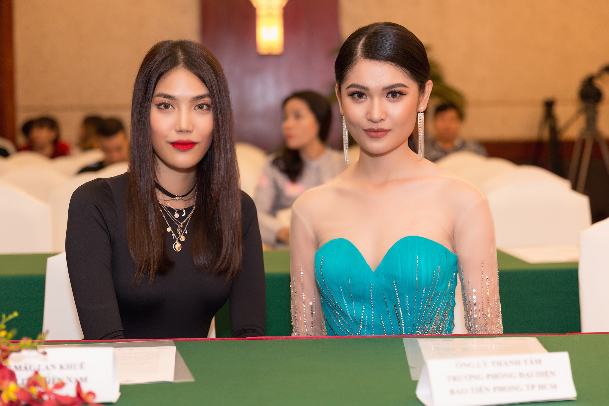 Á hậu Thùy Dung thi Hoa hậu Quốc tế 2017 ảnh 2 A hau Thuy Dung thi Hoa hau Quoc te 2017 anh 2