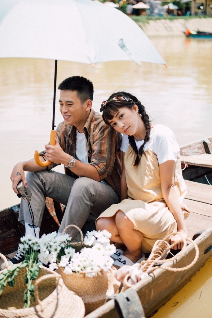 Trung Quân MV Có điều gì sao không nói cùng anh ảnh 2 Trung Quan MV Co dieu gi sao khong noi cung anh anh 2