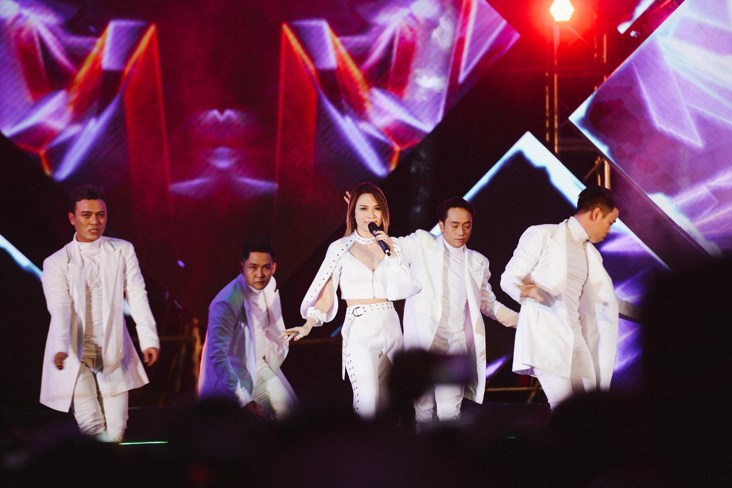 Mỹ Tâm lần đầu đứng chung sân khấu Đức Phúc ảnh 1 My Tam lan dau dung chung san khau Duc Phuc anh 1