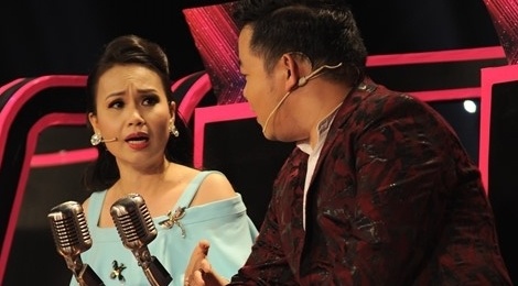 Cam Ly, Mr. Dam nhac nho Quang Le tren truong quay gameshow hinh anh