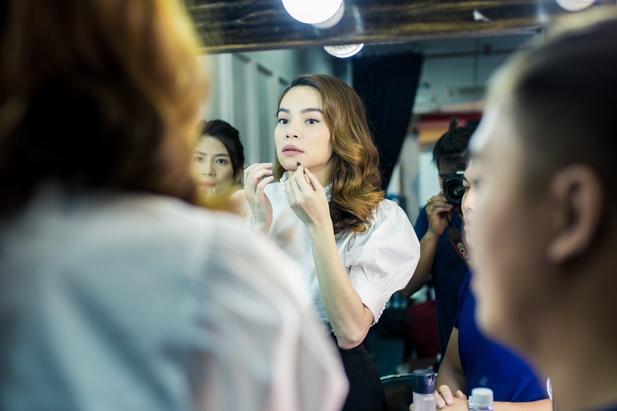 Hau truong chup anh cua Ho Ngoc Ha anh 13