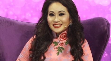 Nghe si Thanh Hang thay Ngoc Huyen ngoi ghe nong cuoc thi cai luong hinh anh