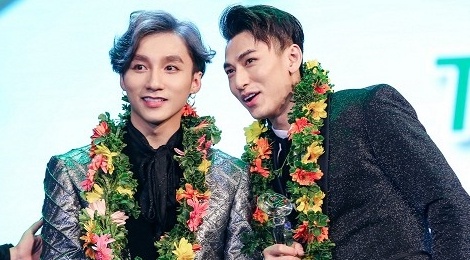 Lan Song Xanh ky niem 20 nam tai pho di bo Nguyen Hue hinh anh