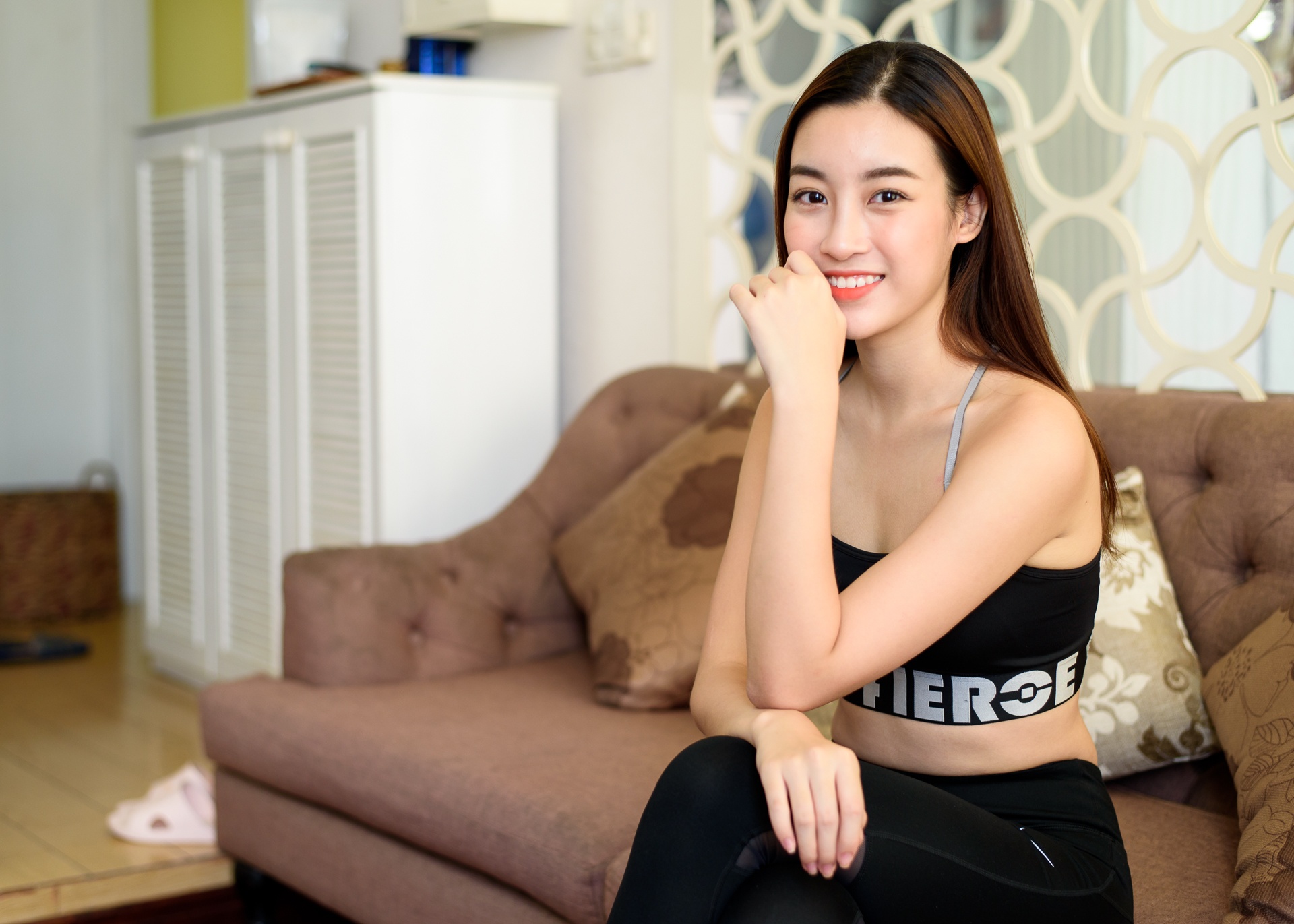 Do My Linh tap catwalk cho Miss World anh 12