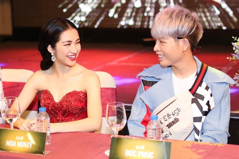 Cap doi hoan hao phien ban Tru tinh - Bolero anh 2