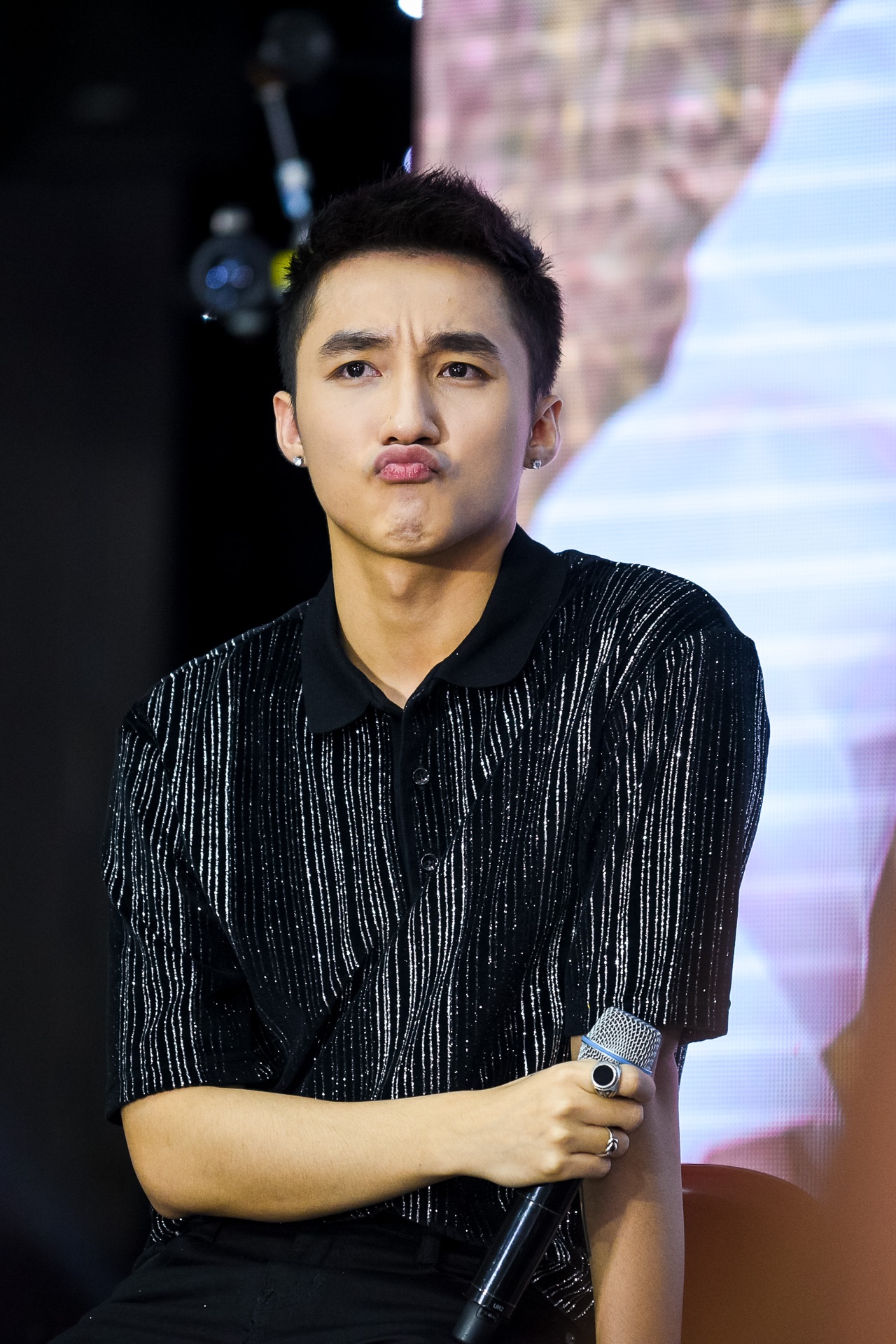 Son Tung M-TP ra mat tu truyen Cham den giac mo anh 9