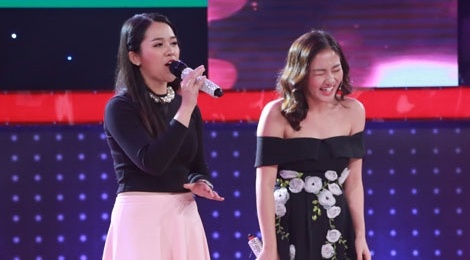 Van Mai Huong, Trung Quan nhan mat khi hat cung cac 'tham hoa am nhac' hinh anh