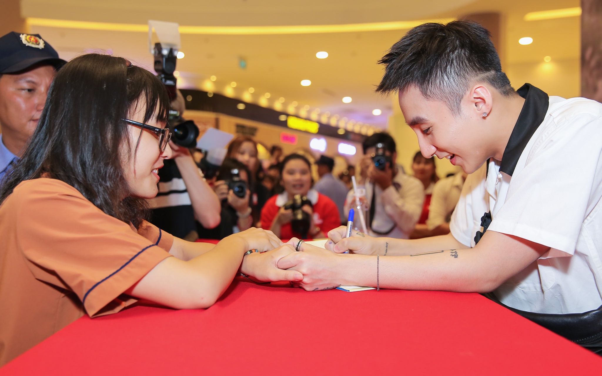 Son Tung M-TP ky tang tu truyen anh 10