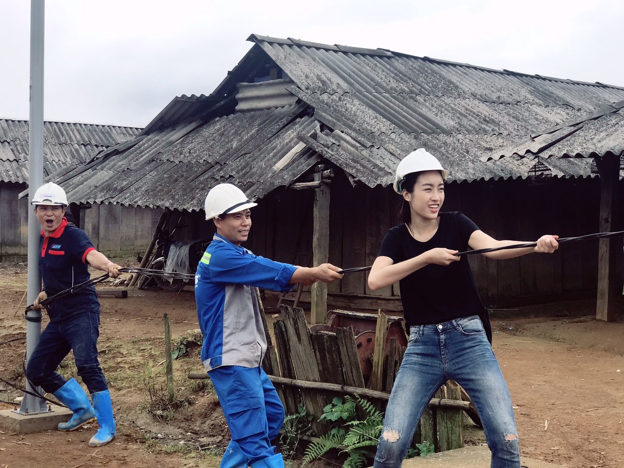 Do My Linh lam du an nhan ai o Yen Bai anh 2