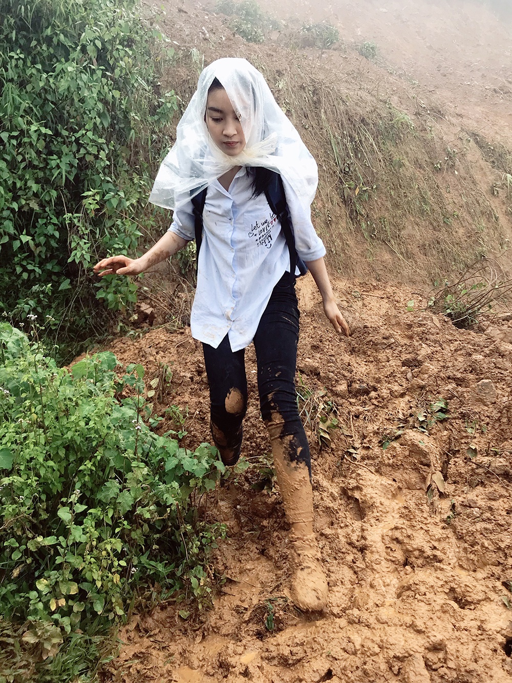 Do My Linh lam du an nhan ai o Yen Bai anh 1