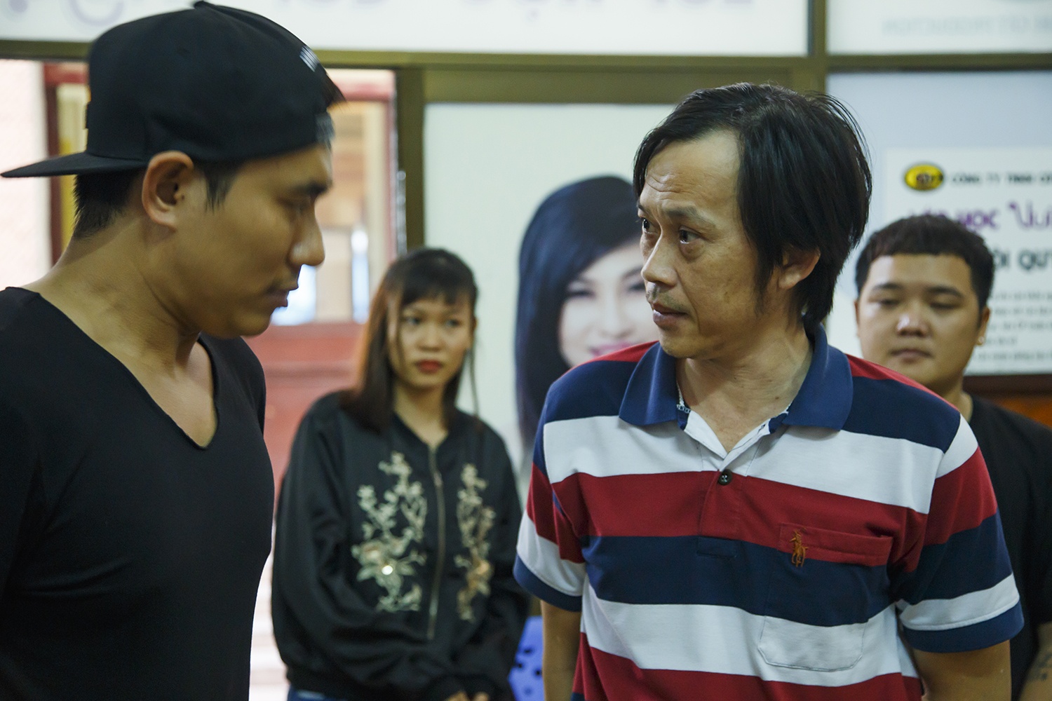 Nghe si tap luyen live show Kieu Minh Tuan anh 10