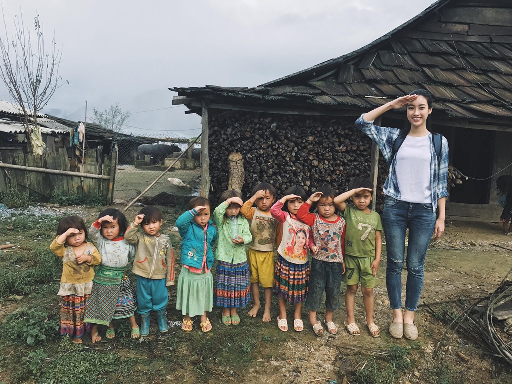 Do My Linh lot top 20 'Nguoi dep nhan ai' cua Miss World 2017 hinh anh