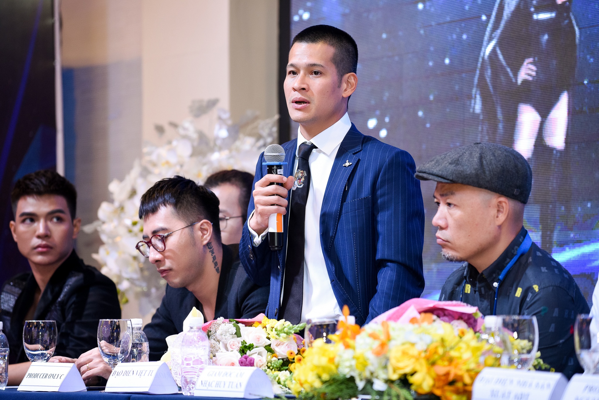 8 cặp ca sĩ - producer tham gia Sao đại chiến ảnh 2 8 cap ca si - producer tham gia Sao dai chien anh 2