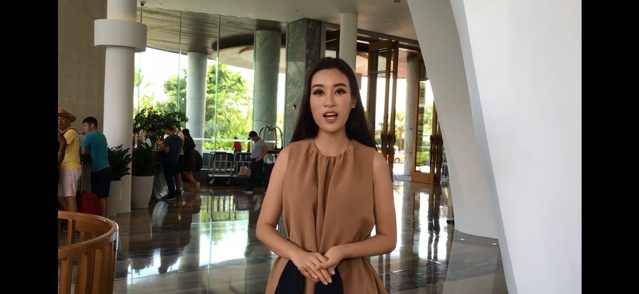 Do My Linh gui loi chao doc gia Zing truoc chung ket Miss World hinh anh