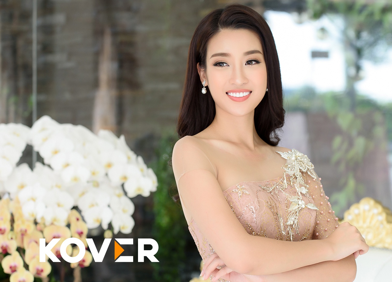 Hoa hau Do My Linh: 'Khong can dan ong giau, chi can truong thanh' hinh anh