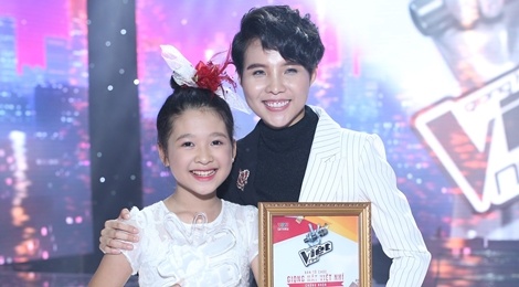 'Adele nhi' 11 tuoi dang quang Giong hat Viet nhi 2017 hinh anh