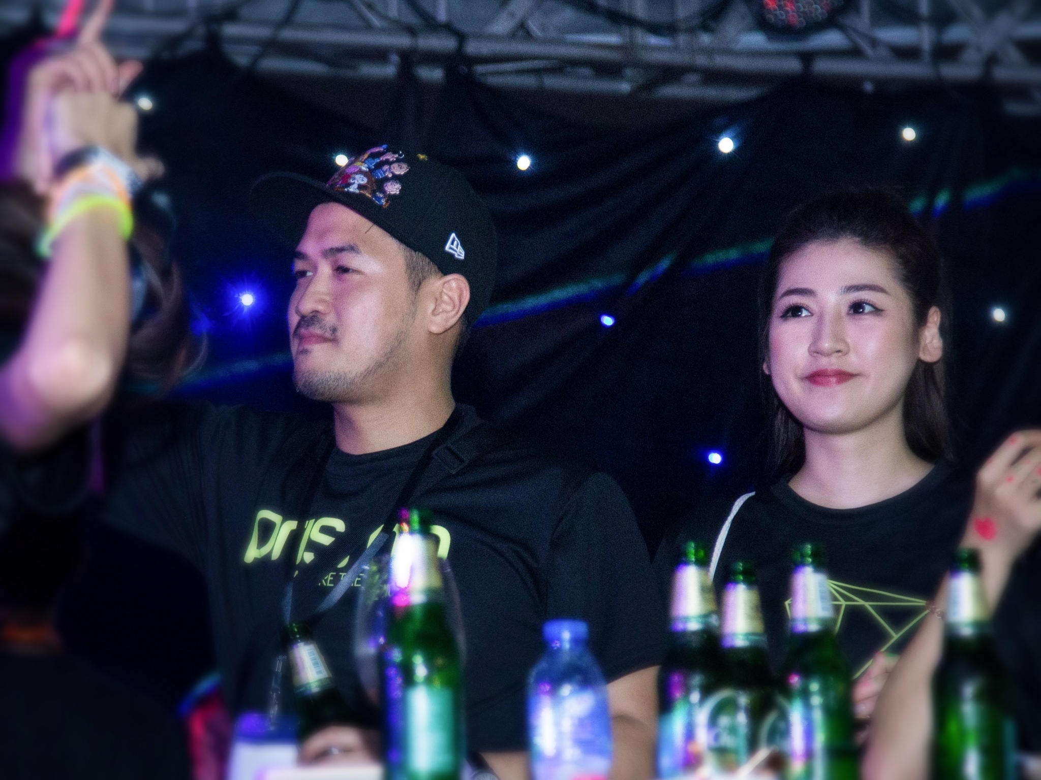 Tú Anh thân mật Phillip Nguyễn tại sự kiện ảnh 2 Tu Anh than mat Phillip Nguyen tai su kien anh 2