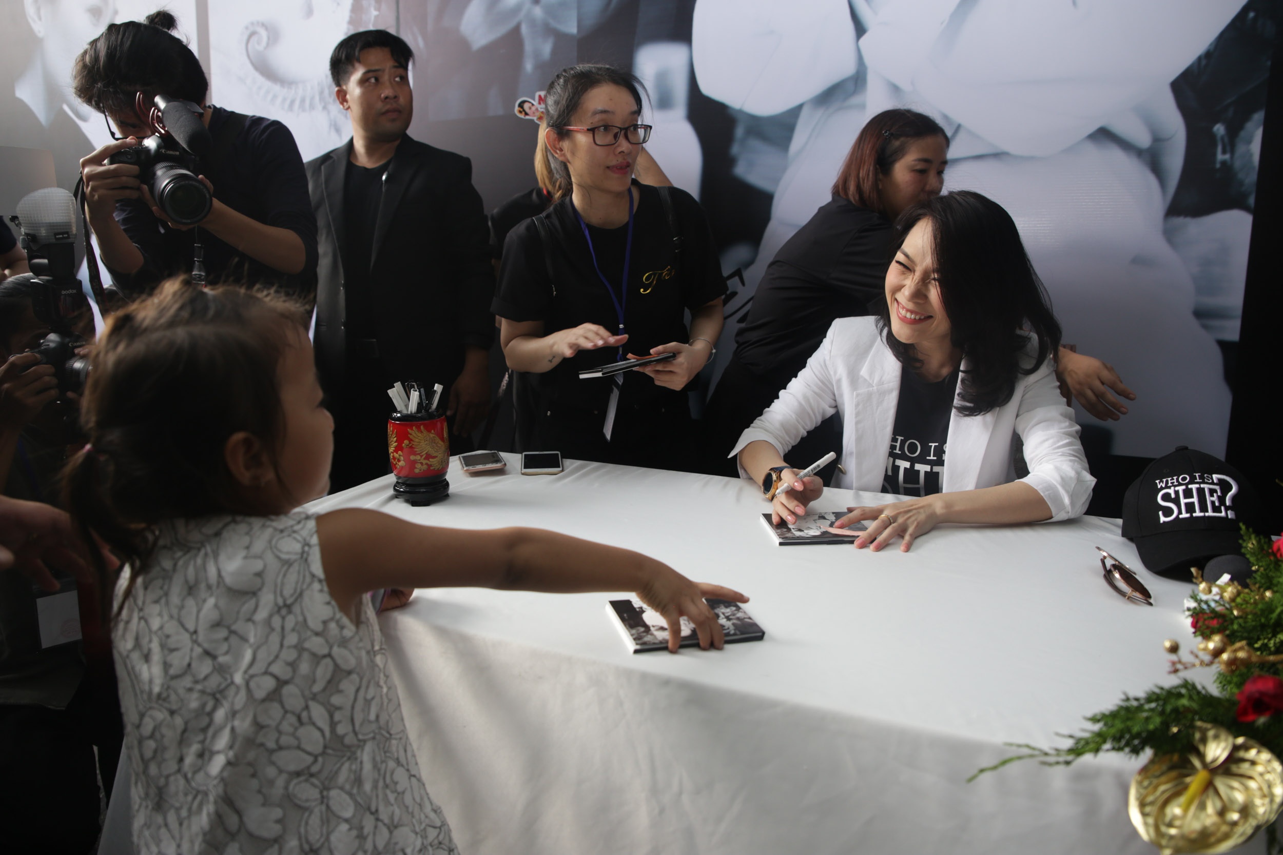 Mỹ Tâm giới thiệu album vol 9 tại Hà Nội ảnh 2 My Tam gioi thieu album vol 9 tai Ha Noi anh 2