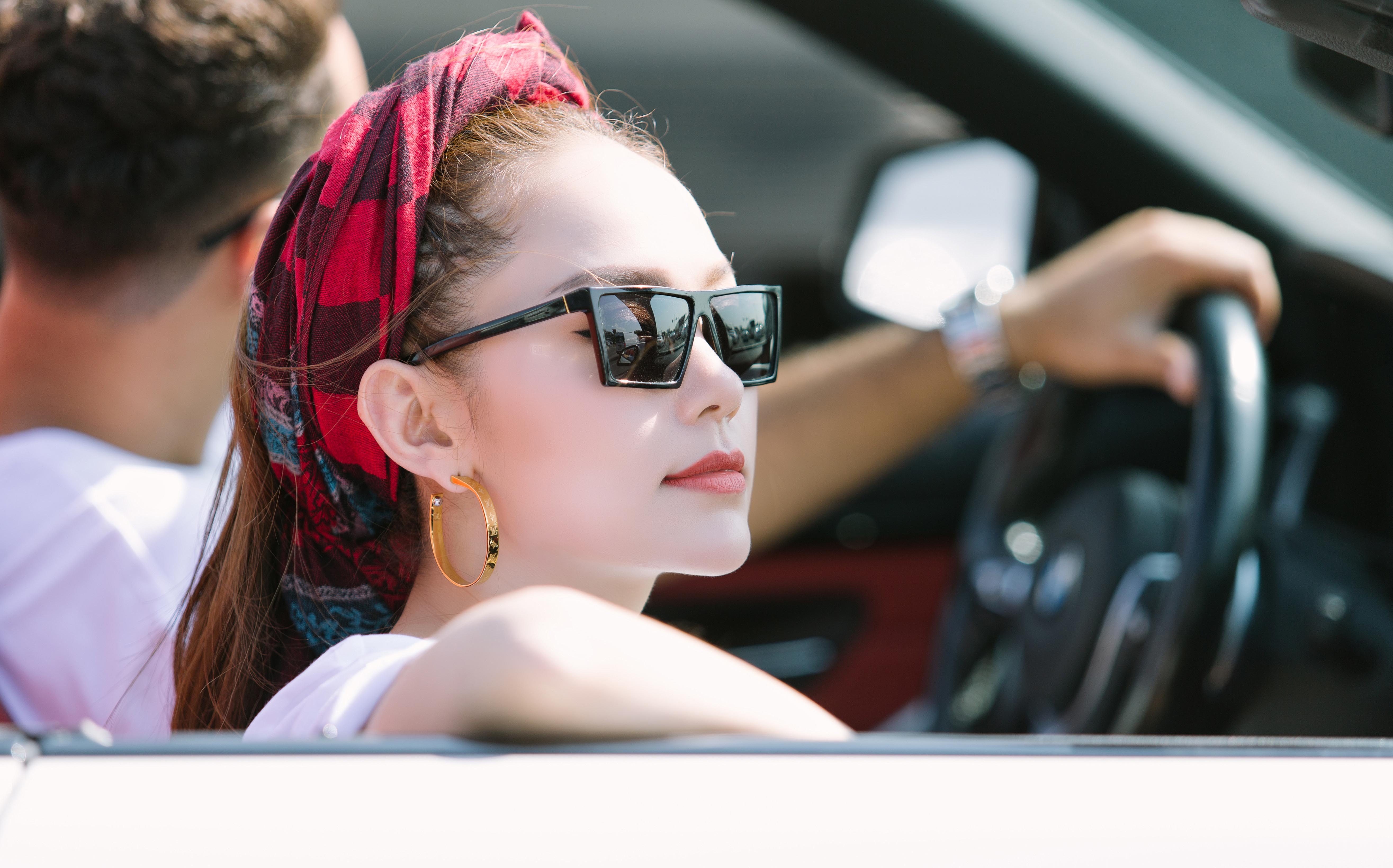 Minh Hằng bị chê hát live kém ảnh 1 Minh Hang bi che hat live kem anh 1