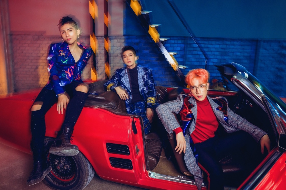 MV Baby I Told You cua Monstar anh 1