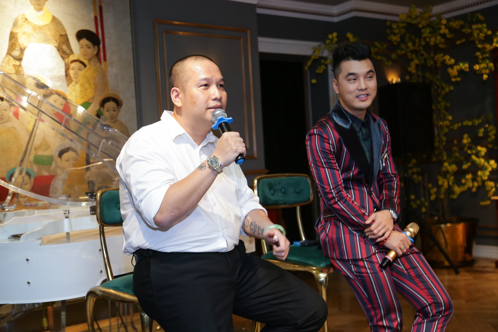 Live show 18 năm ca hát Ưng Hoàng Phúc ảnh 1 Live show 18 nam ca hat Ung Hoang Phuc anh 1