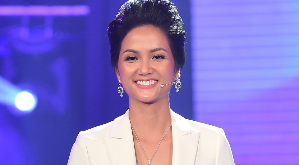 H’Hen Nie tiet lo mau dan ong ly tuong la chi can biet thuong nguoi hinh anh