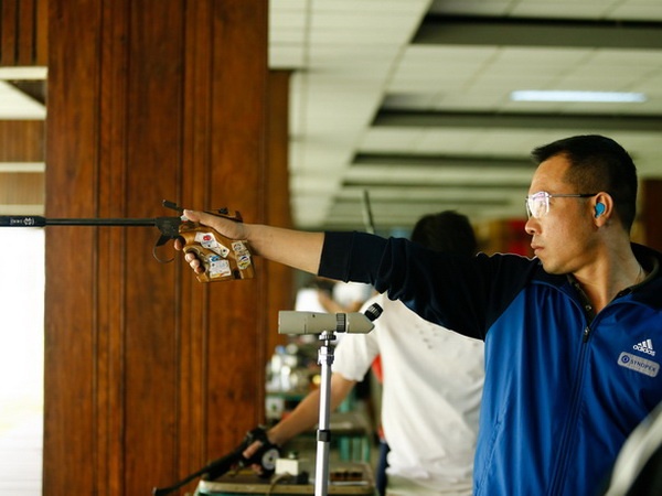 Hoang Xuan Vinh gianh HCV dau tien o Cup ban sung quoc gia 2017 hinh anh