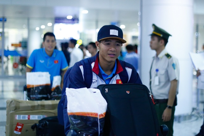U20 Viet Nam tro ve tu Duc anh 4