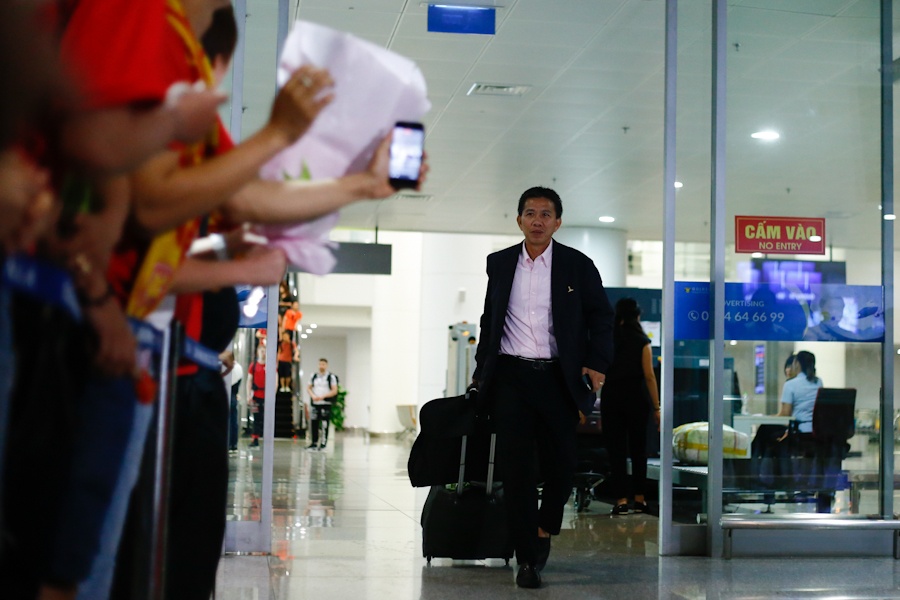 CĐV đón U20 Việt Nam về nước ảnh 1 CDV don U20 Viet Nam ve nuoc anh 1