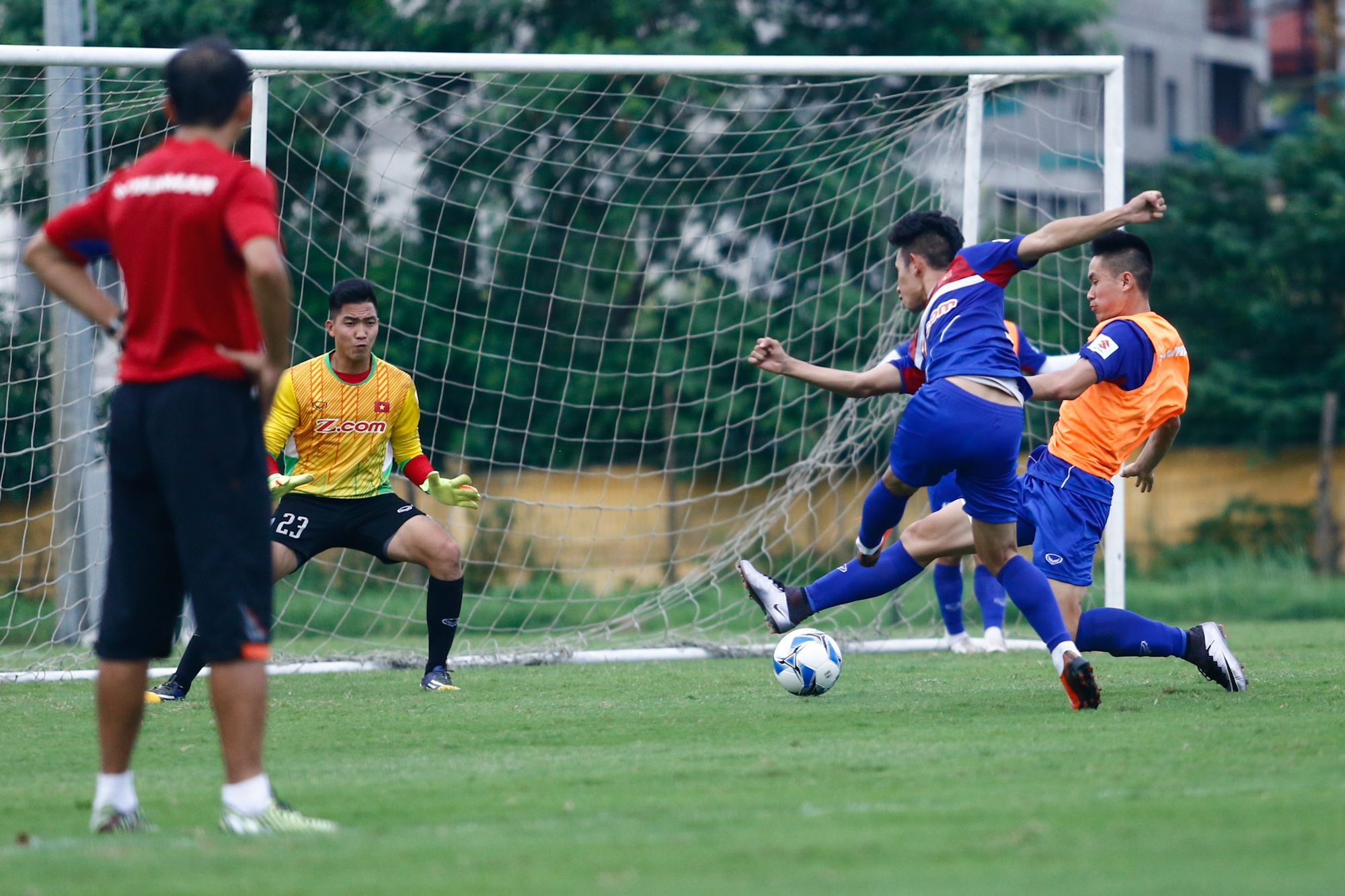 Cong Phuong Tuan Anh duoi suc anh 5