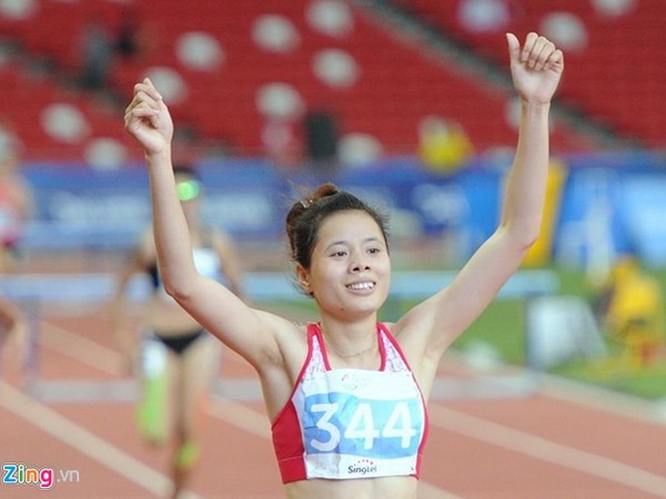 Nguyen Thi Huyen gianh HCV 400 m rao chau A hinh anh