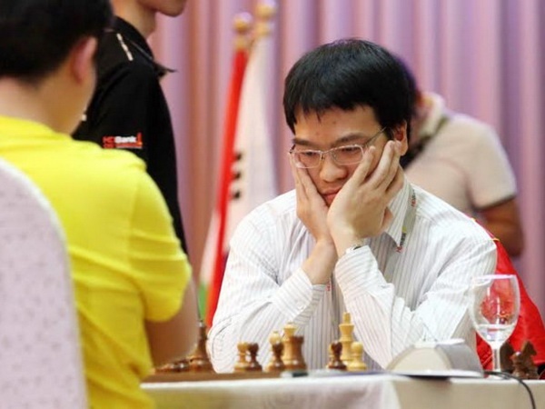 Quang Liem mat ngoi vo dich sau van hoa than dong 18 tuoi hinh anh