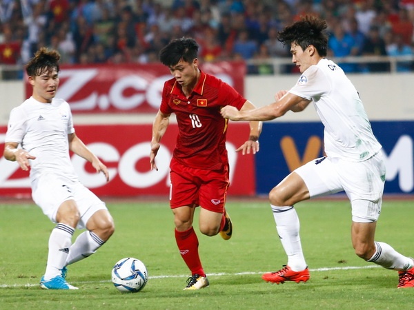 HLV Le Thuy Hai: Han Quoc chi choi cho U22 Viet Nam tap da hinh anh