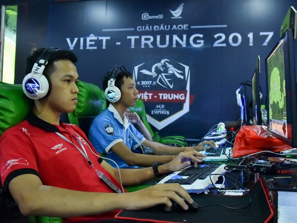 Chim Se Di Nang thang hoa, AOE Viet Nam co chuc vo dich thu hai hinh anh