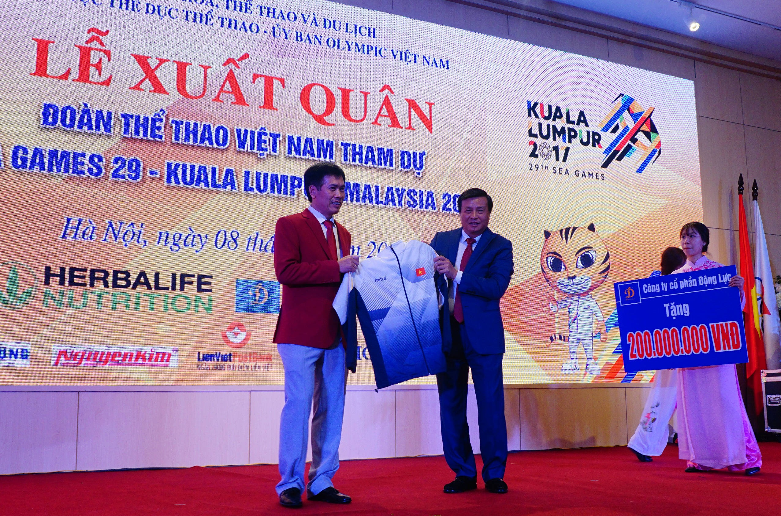 HCV SEA Games thuong nong 10 trieu tien mat anh 1