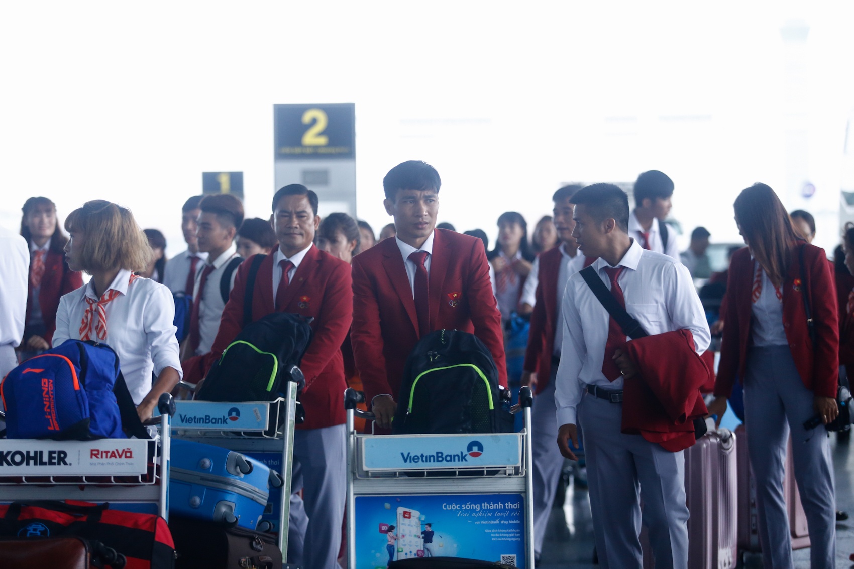 Hoa khôi điền kinh mang mỳ tôm chinh phục SEA Games ảnh 7 Hoa khoi dien kinh mang my tom chinh phuc SEA Games anh 7