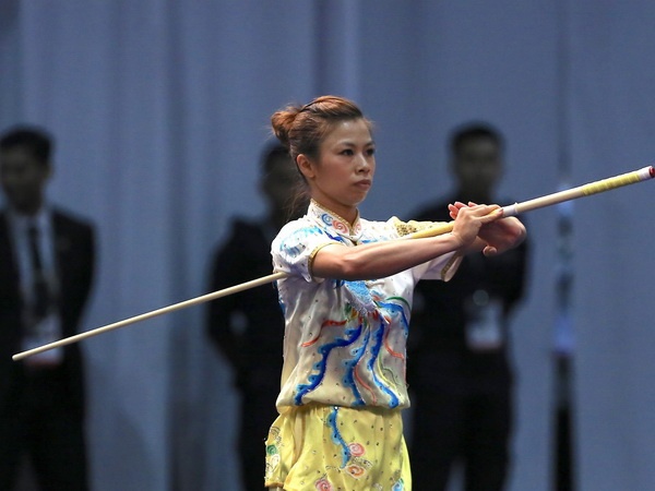 Hon doi thu 0,01 diem, Hoang Thi Phuong Giang gianh HCV thu 2 hinh anh