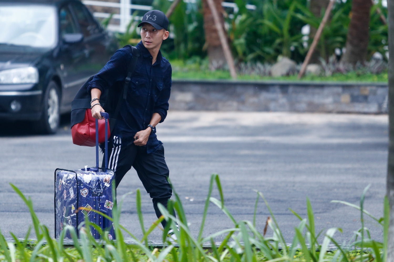 Phí Minh Long lặng lẽ lên tuyển Việt Nam ảnh 6 Phi Minh Long lang le len tuyen Viet Nam anh 6