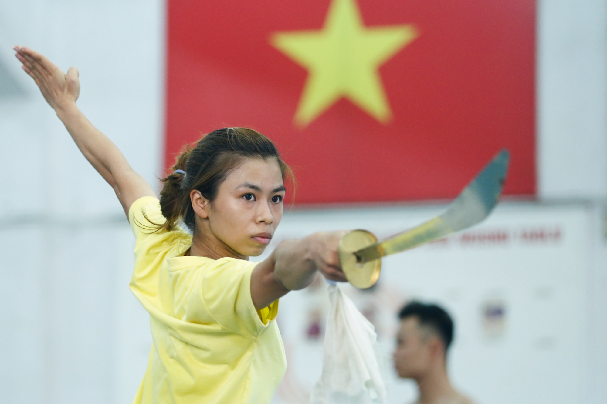 Duong Thuy Vi chi duoc nghi 1 ngay anh 4