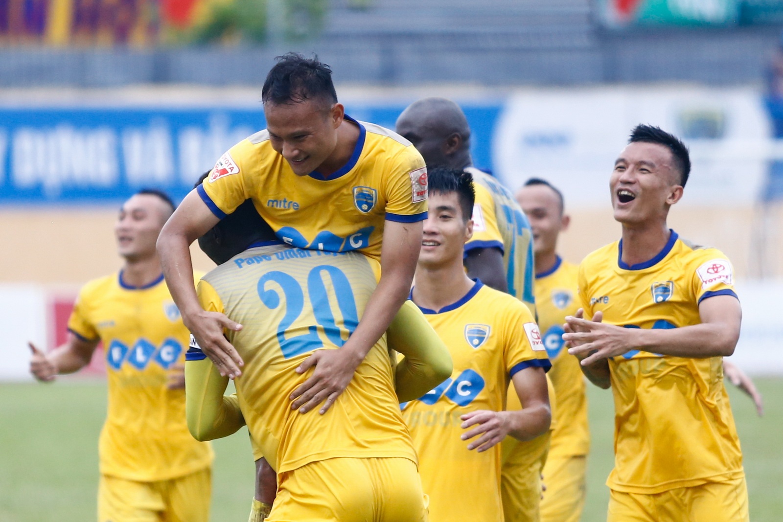 HLV vô địch châu Âu từ chối dẫn dắt tuyển Việt Nam ảnh 2 HLV vo dich chau Au tu choi dan dat tuyen Viet Nam anh 2