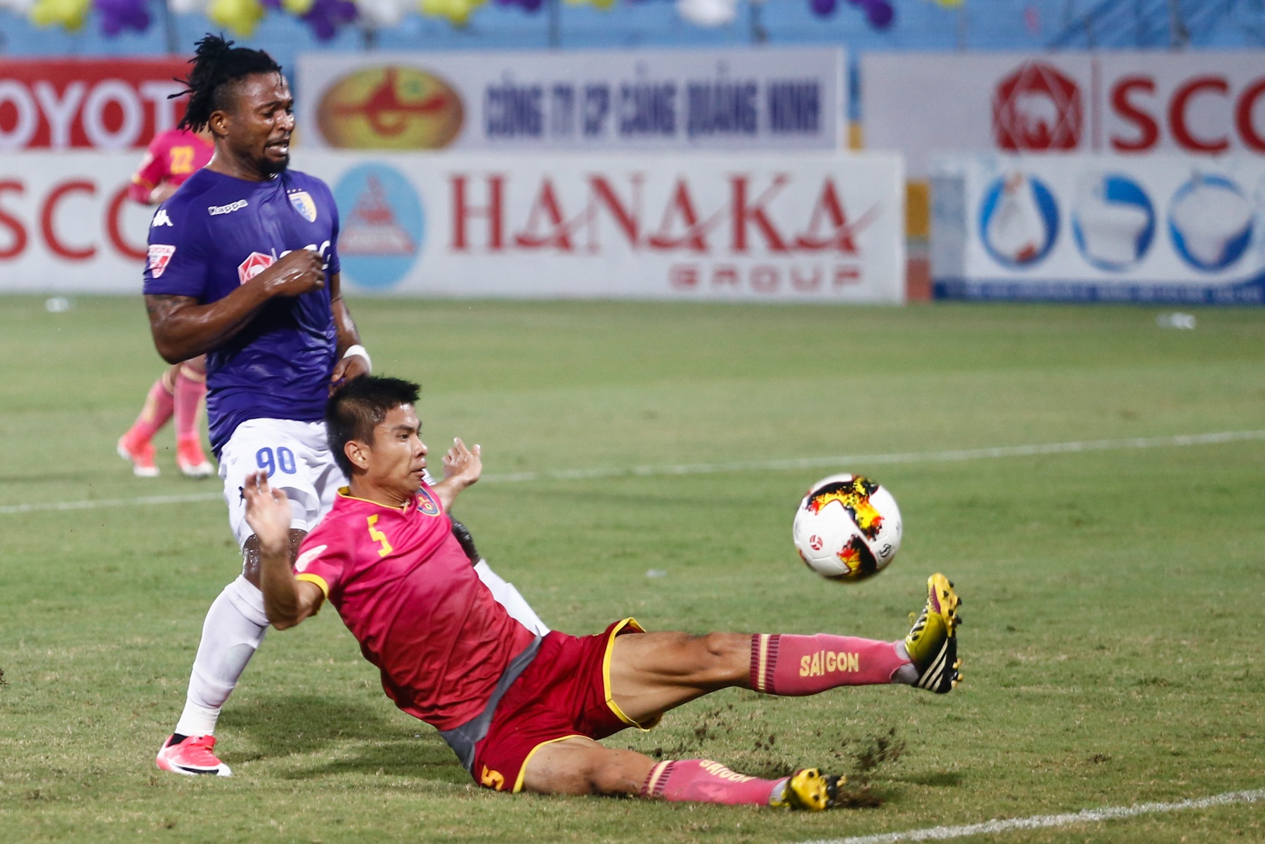 Ha Noi FC doi dien nguy co thanh cuu vuong anh 6