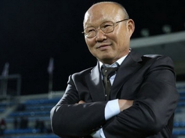 HLV Le Thuy Hai: Tro ly cho Hiddink thi tai nang khong the ban cai hinh anh