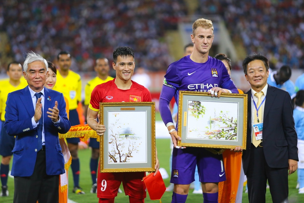 Bau Hien tu choi tranh cu Chu tich VFF anh 2