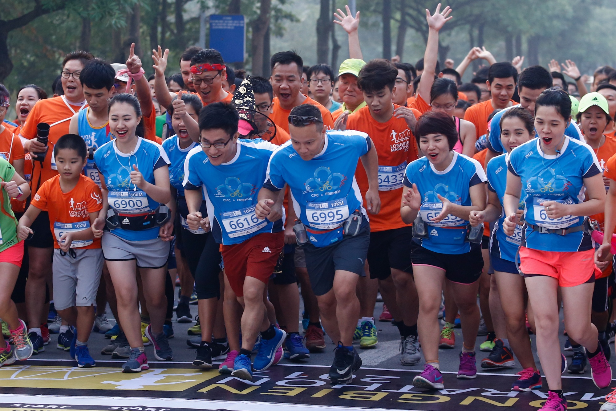 Longbien Marathon 2017 dien ra tai Ha Noi anh 4